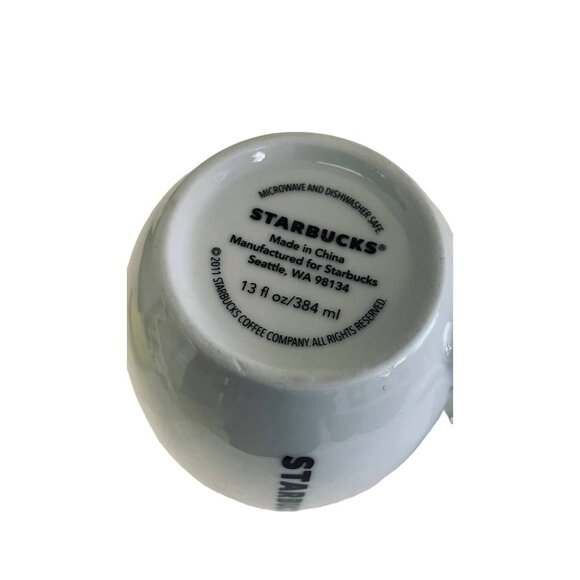 Starbucks 2011 Coffee Tea Mug Cup White Red Green Mittens Bird 12fl oz - Picture 4 of 4